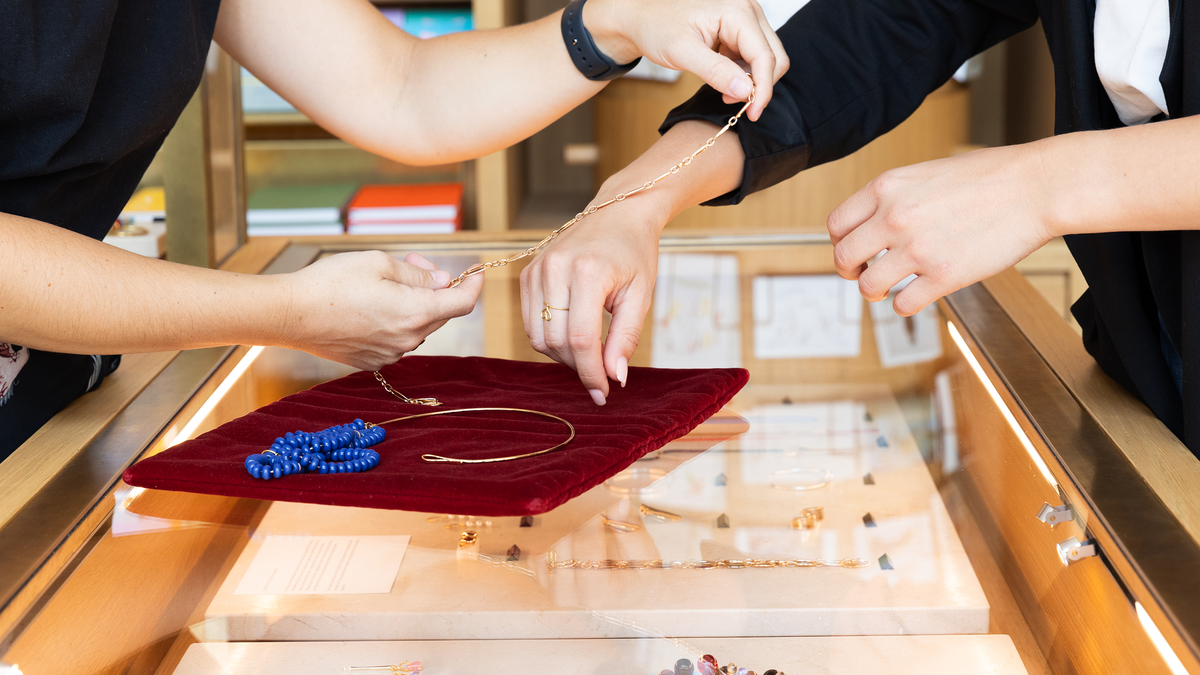 Chipperfield-Shop-Schmuck