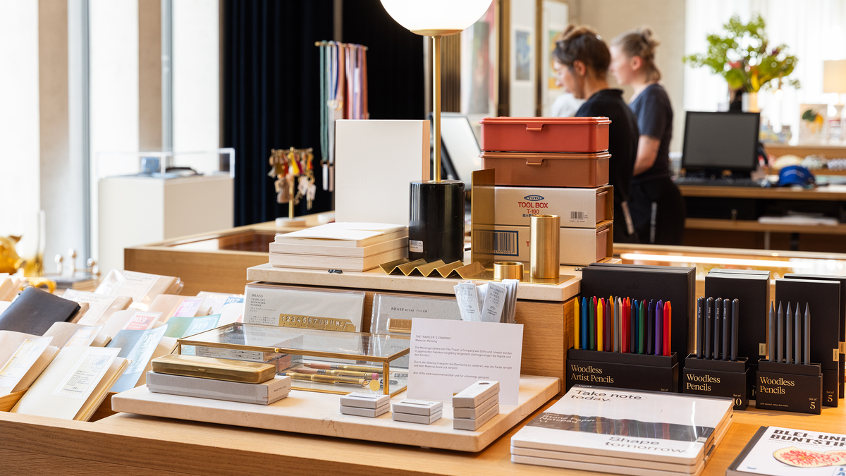 2025_Fabienne-Gantenbein_Kunsthaus-Zürich_Chipperfield-Shop_IMG1059-products-1